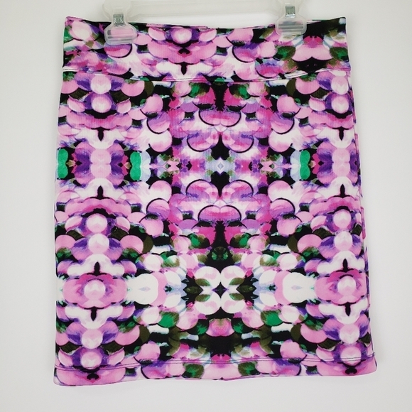 L'Amour Nanette Lepore Floral  Skirt - Picture 1 of 4